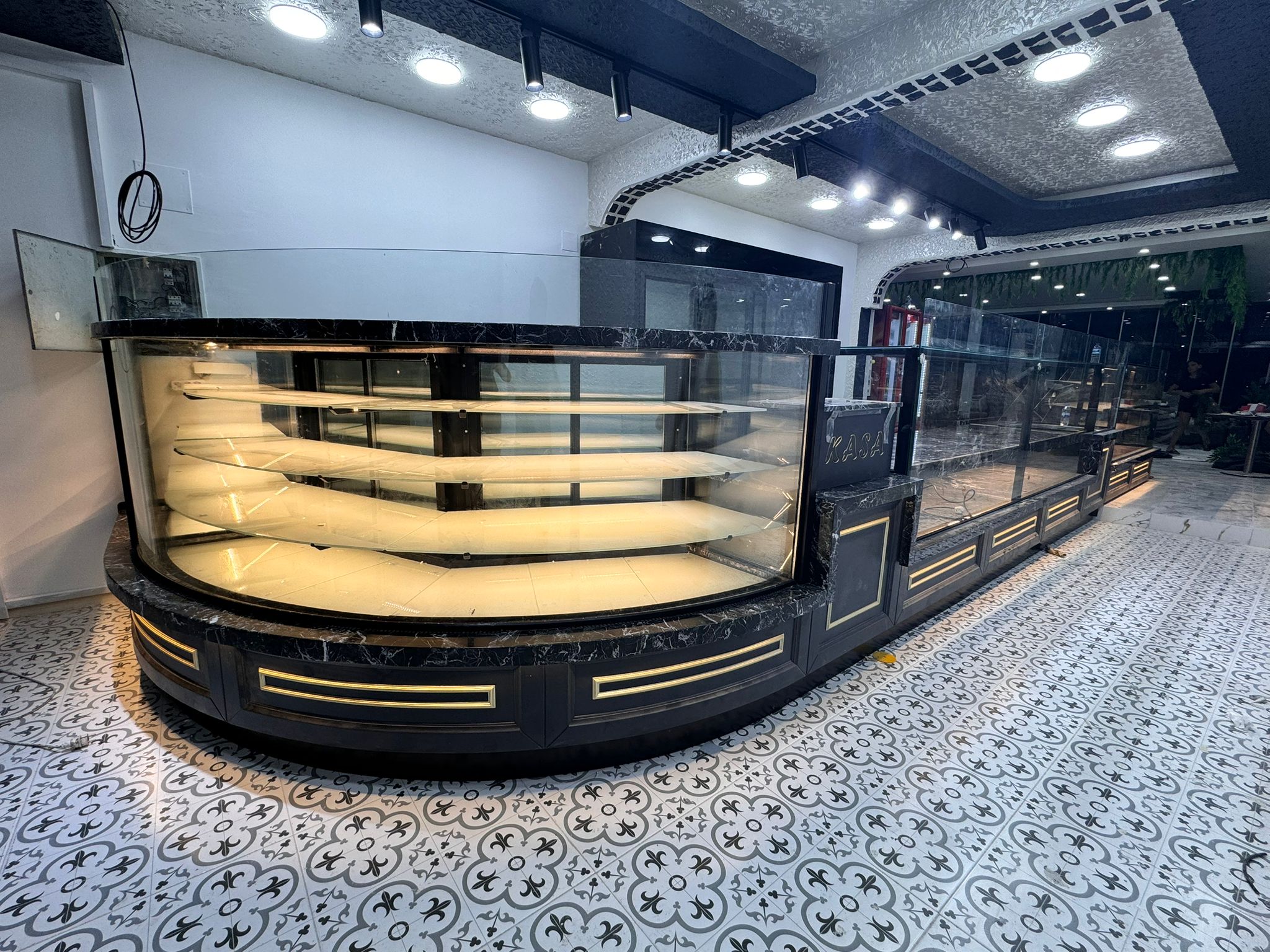 Serinoks modern teşhir sistemleri